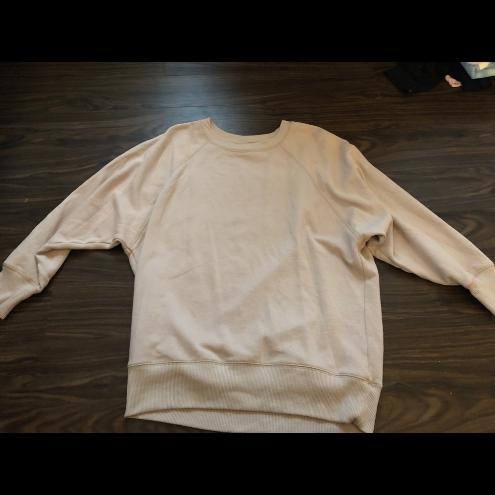 Aerie oversized creamish/ mauve crewneck